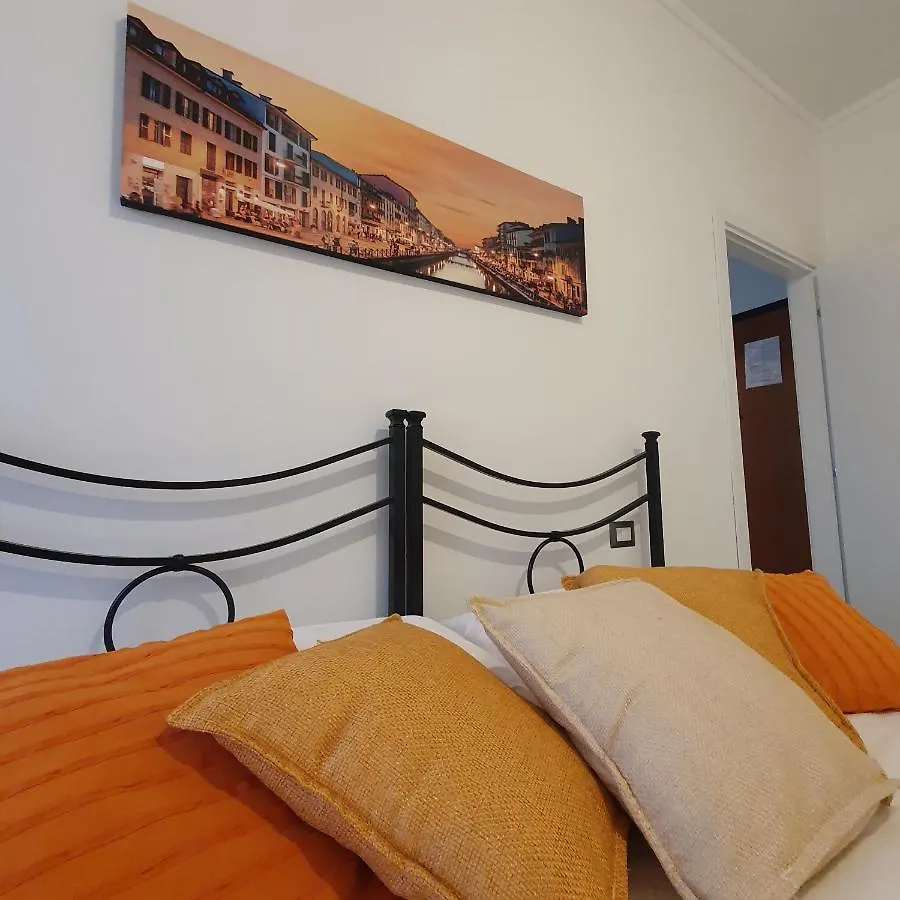 Tolstoj Apartment Milano  Milan